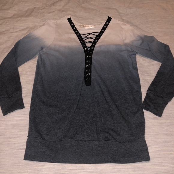 Ombré Lace up Sweater $15 obo - Picture 1 of 3
